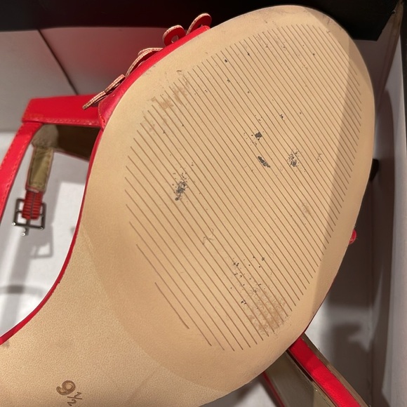 G.I.L.I. Floral Ankle Strap Sandal Gliona Crimson Nappa - Picture 7 of 7